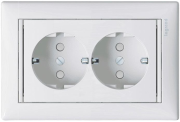 Socket Valena, 2x 2P+E Schuko, 16A 250VAC, 2.5mm² screw clamp, incl. frame, mount in 1gang Ø60mm box, white